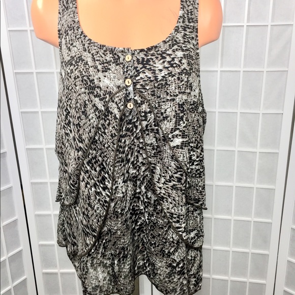 Sarah Spencer Racerback Top - Picture 2 of 6